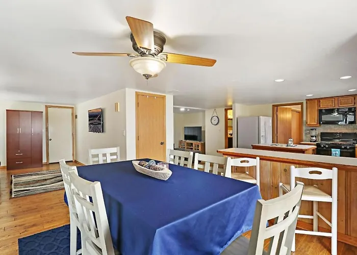 Gorgeous Nautical 2bed 2bath House Chain O Lakes With Hot Tub Ingleside