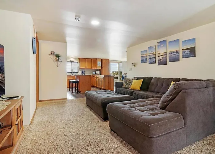 Gorgeous Nautical 2bed 2bath House Chain O Lakes With Hot Tub * Ingleside
